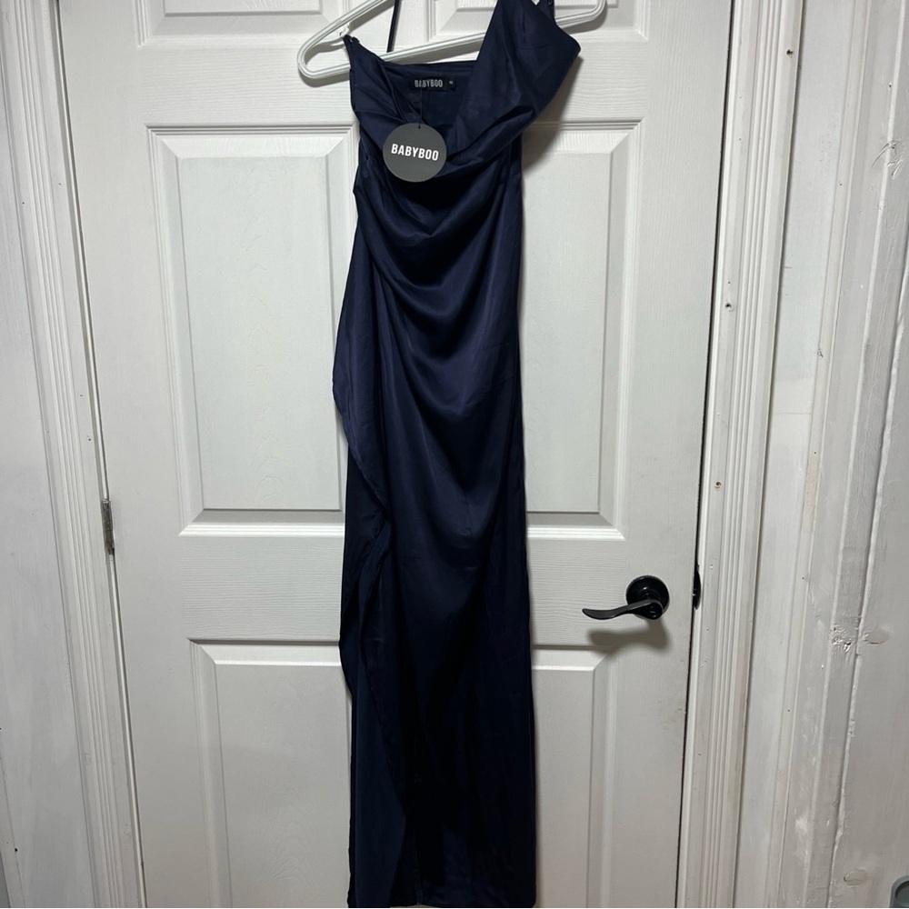 Elegant Navy One-Shoulder Maxi Dress - Picture 7 of 16